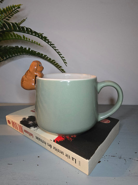 Tasse en Céramique avec Décor Chien – Compagnon de Votre Pause Thé